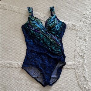 Miraclesuit New Size 10 Blue and Green Swirl One-Piece Swimsuit